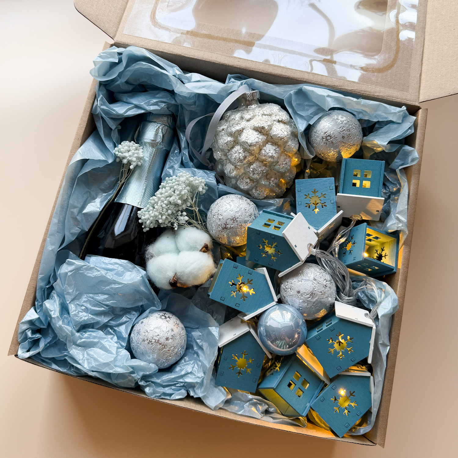 <span style="font-weight: bold;">"Декабрь"</span>