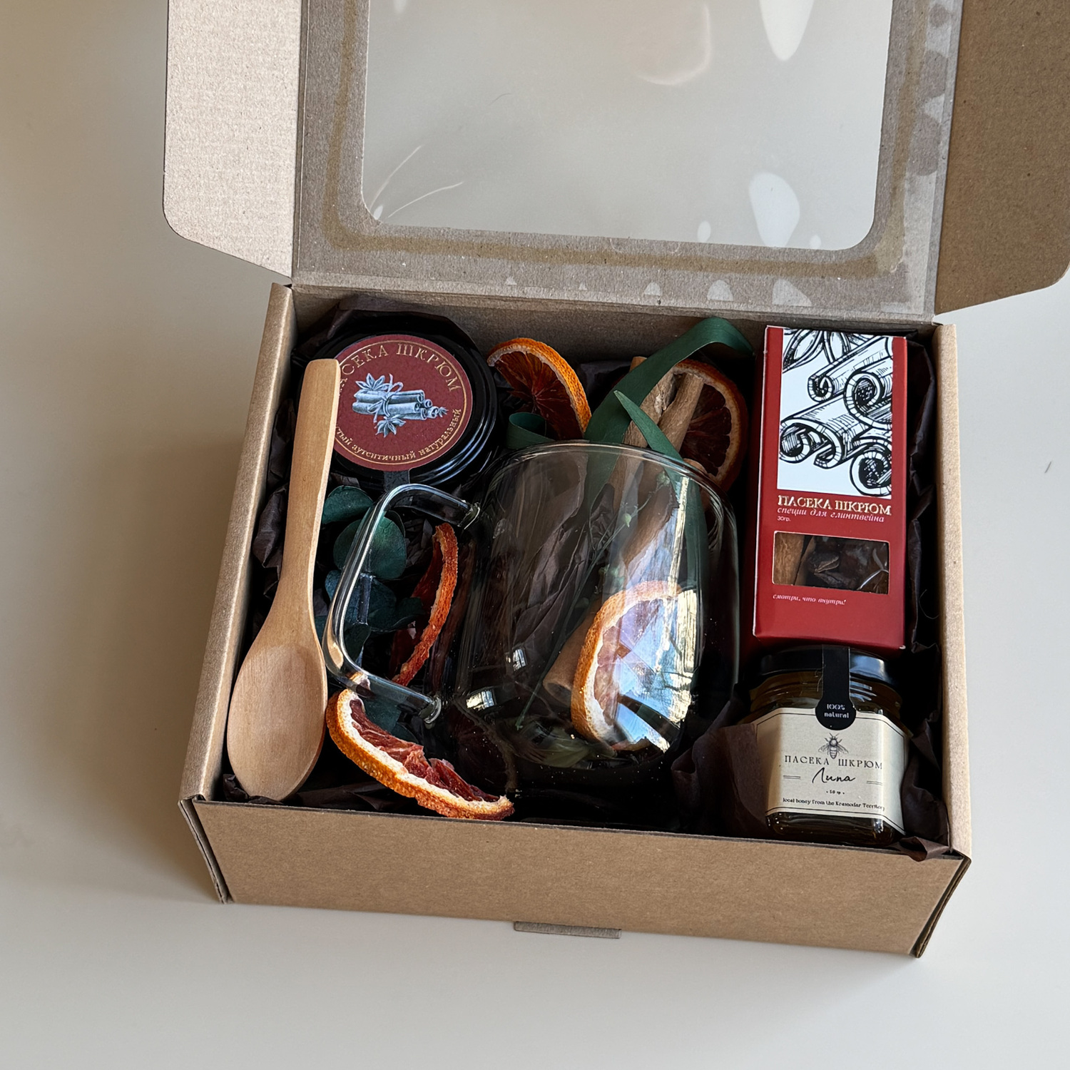 <span style="font-weight: bold;">"Глинтвейн"</span>