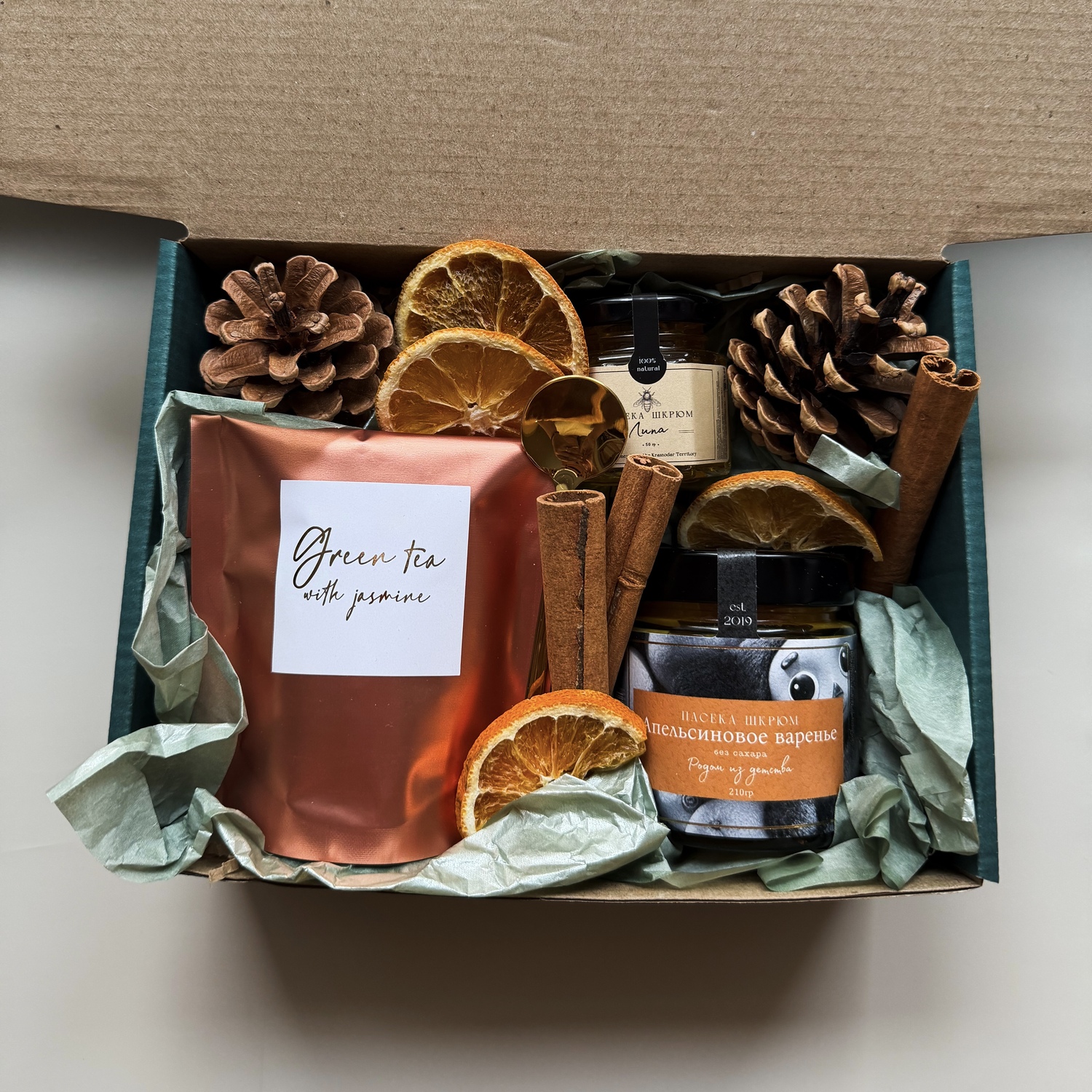 <span style="font-weight: bold;">"Мандарин"</span>